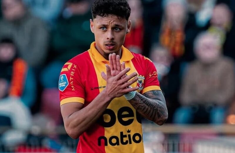 Dean James Diperkirakan Menjadi Starter di Pertandingan Go Ahead Eagles